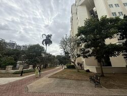Melville Park (D18), Condominium #529020651